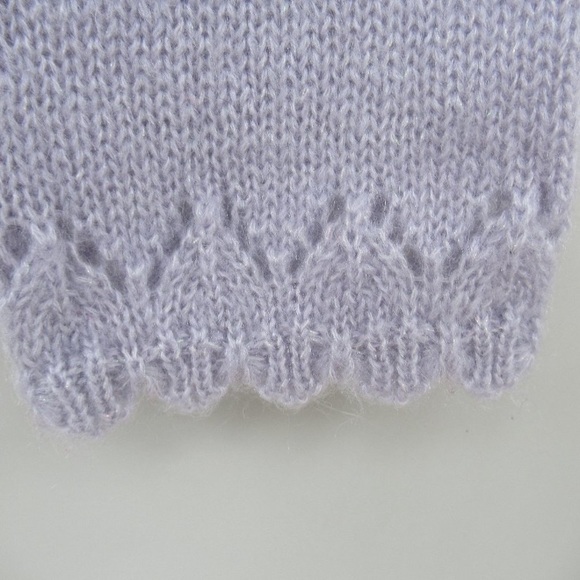 VINTAGE lavender with shimmer & crochet like detail sweater - Picture 6 of 9